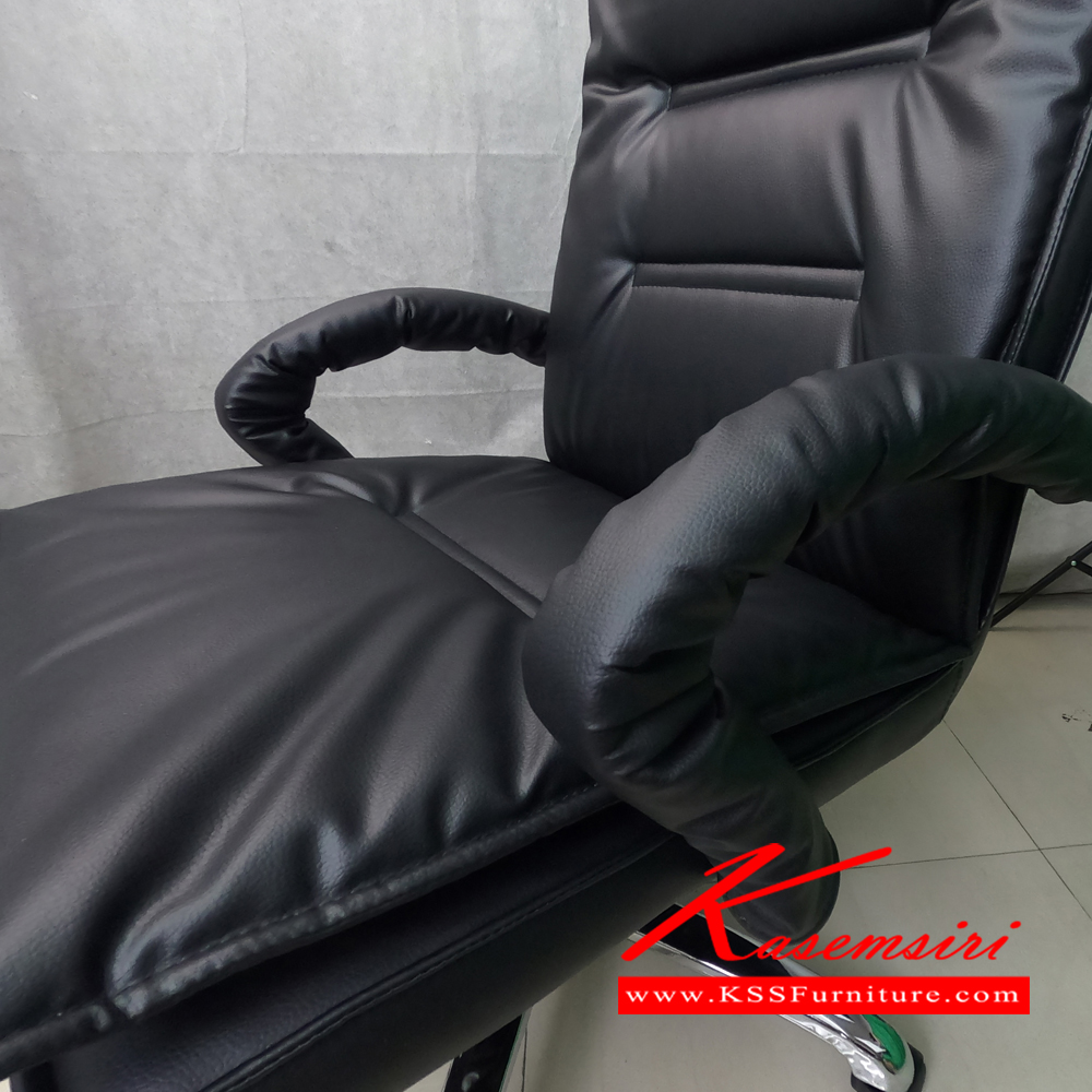 72032::SK018M-C::A Chawin office chair with PVC leather seat, tilting backrest and gas-lift adjustable. Dimension (WxDxH) cm : 62x57x100-110