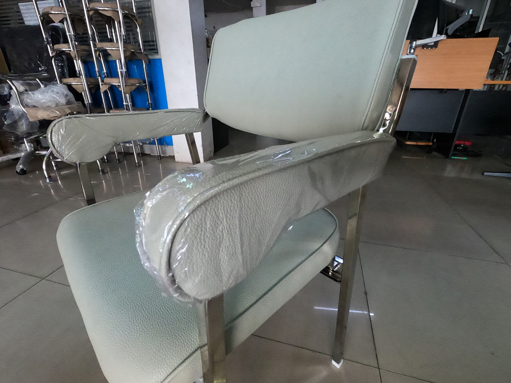 79061::C-101::A NAT row chair with armrest, PVC leather seat and chrome plated base. Dimension (WxDxH) cm : 53.5x61x80
