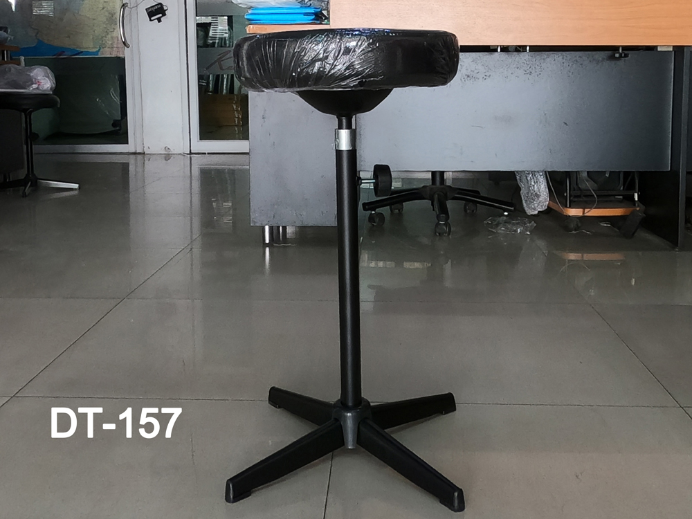 03006::DT-157::A VC bar stool with PVC leather seat and black painted base. Dimension (WxDxH) cm : 33x33x62