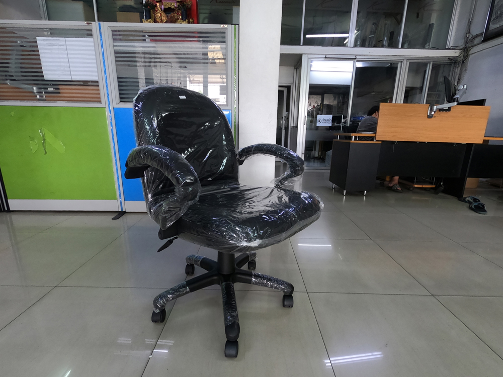 48081::PL-151::A Sure office chair. Dimension (WxDxH) cm : 64x66x91-102. Available in Black, Red and Blue