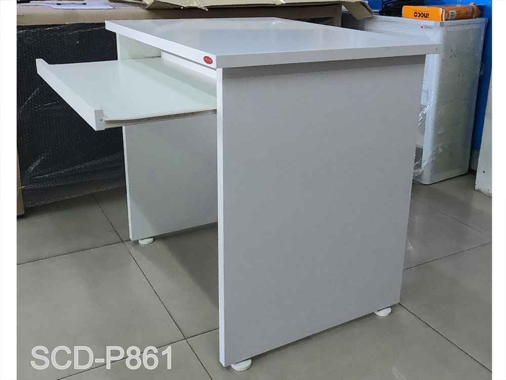 62044::SCD-P861::A Prelude melamine office table. Dimension (WxDxH) cm :80x60x75