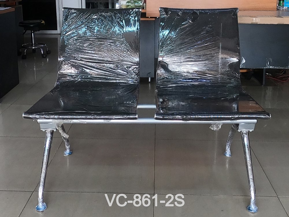 27080::VC-861::A VC row chair for 2-4 perons with chrome plated base. Dimension (WxDxH) cm : 59x59x106