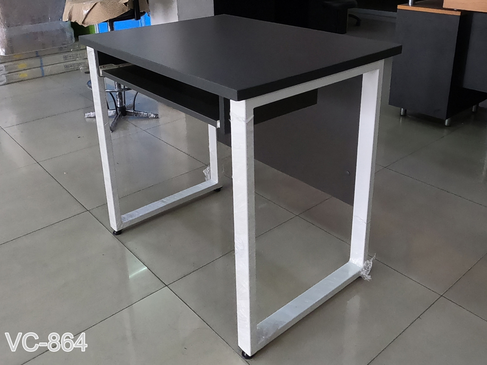 01001::VC-864::A VC steel table with steel base. Dimension (WxDxH) cm : 80x60x75 Metal Tables